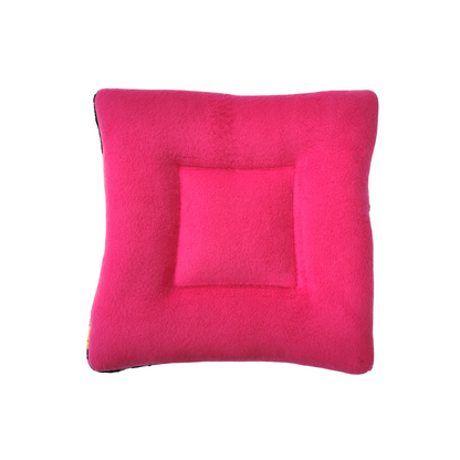 Fleece Padded Mat | Lipstick Kisses & Dark Pink